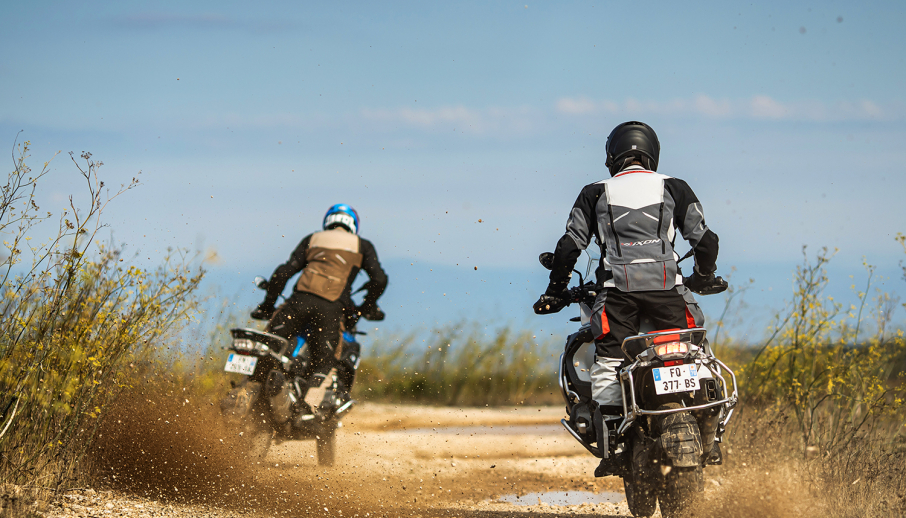 IXON | Equipement et protection de moto